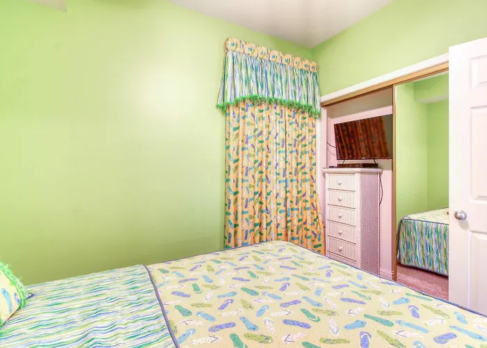 Beachfront W Balcony Easy Access & Pools Hot Tubs & Sauna Gulf Shores